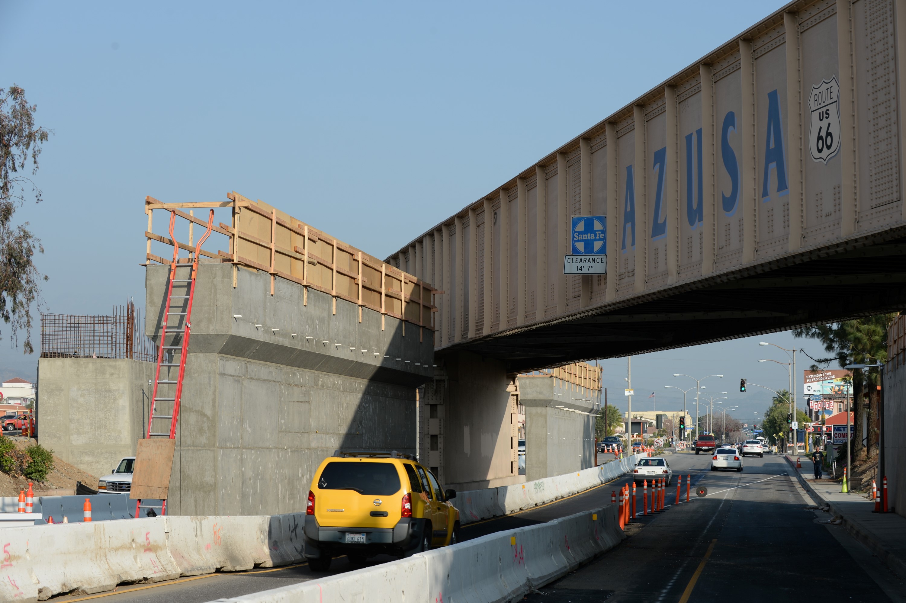 Full closure on Foothill Boulevard in Azusa this weekend