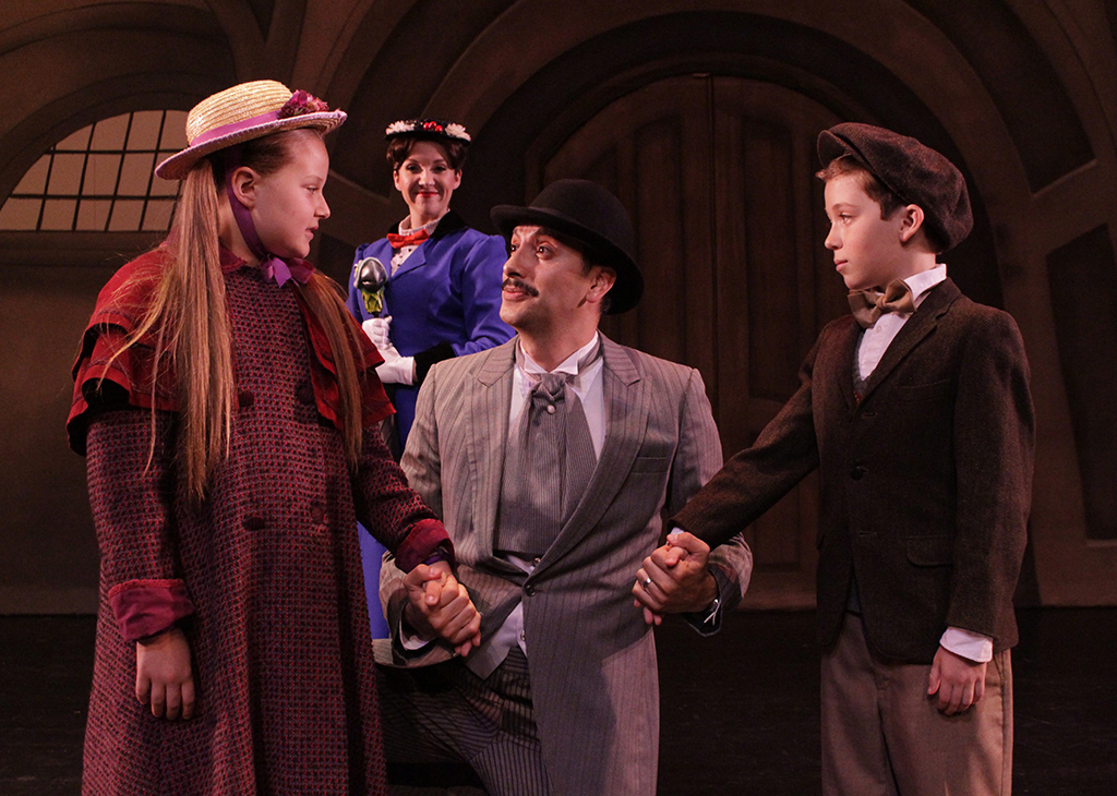 Review: A “Jolly Holiday with Mary” at the Haugh