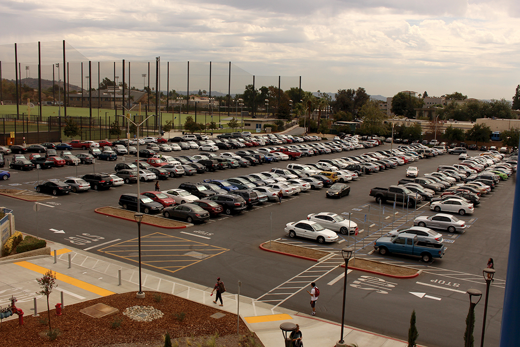 Parking unable to satisfy growing number of students