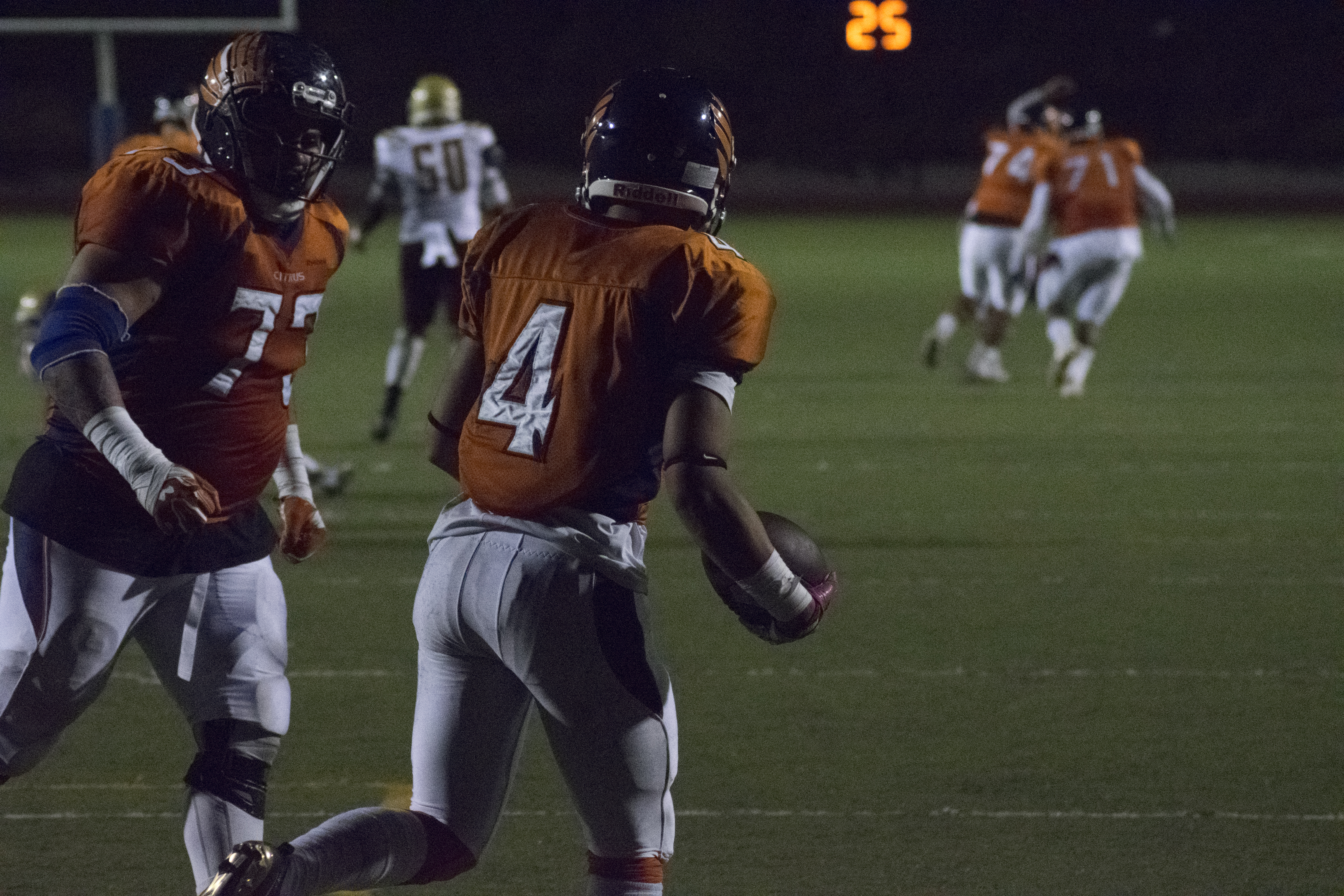 Owls suffer first loss of season to Southwestern