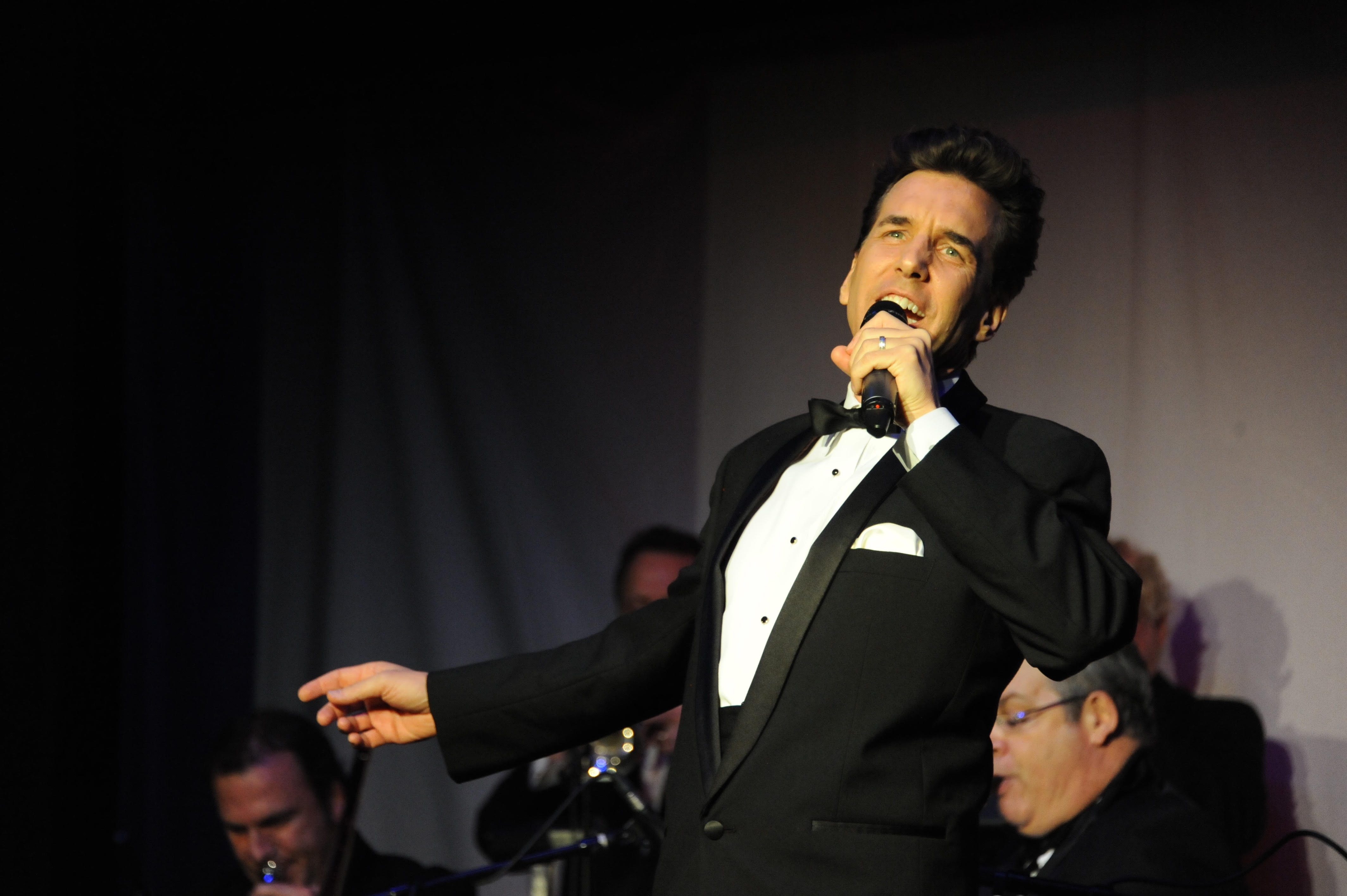Review: Concert takes audience back in time