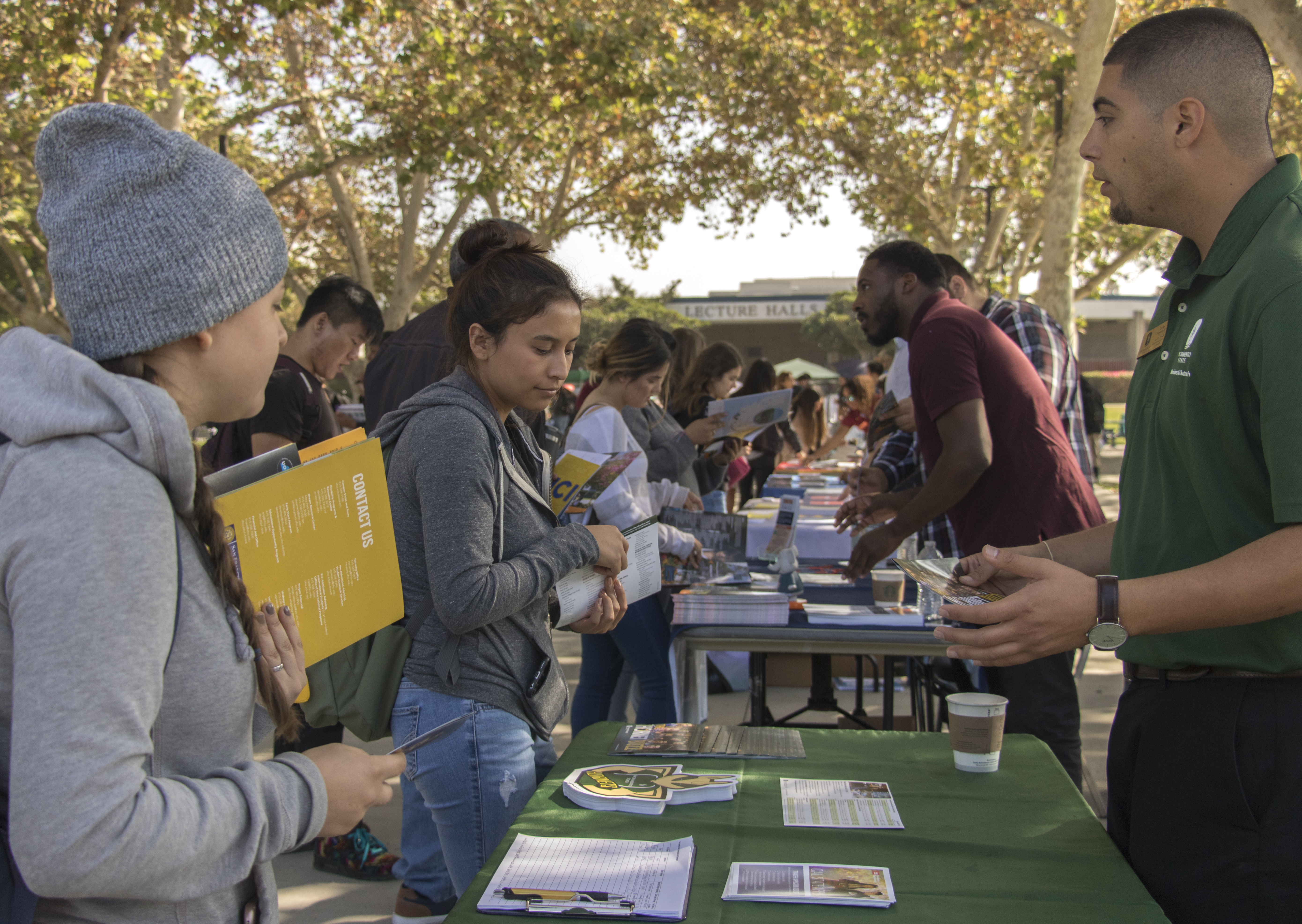 Transfer fair brings networking to campus