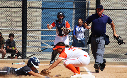 Cerritos score seven in the first as they beat Citrus