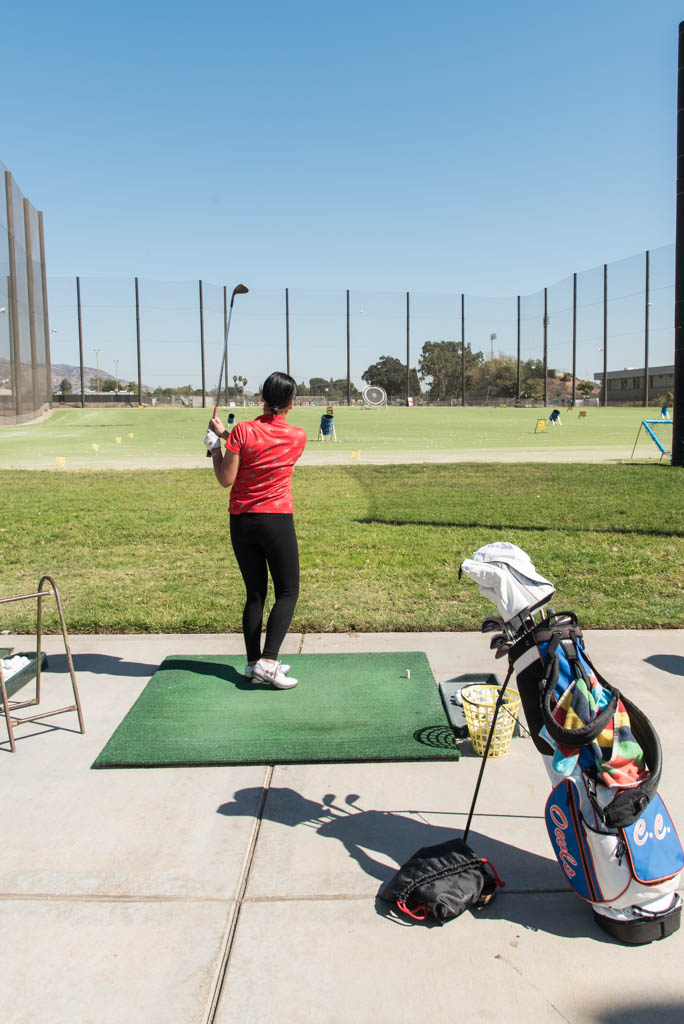 Women’s golf team struggles to find recruits