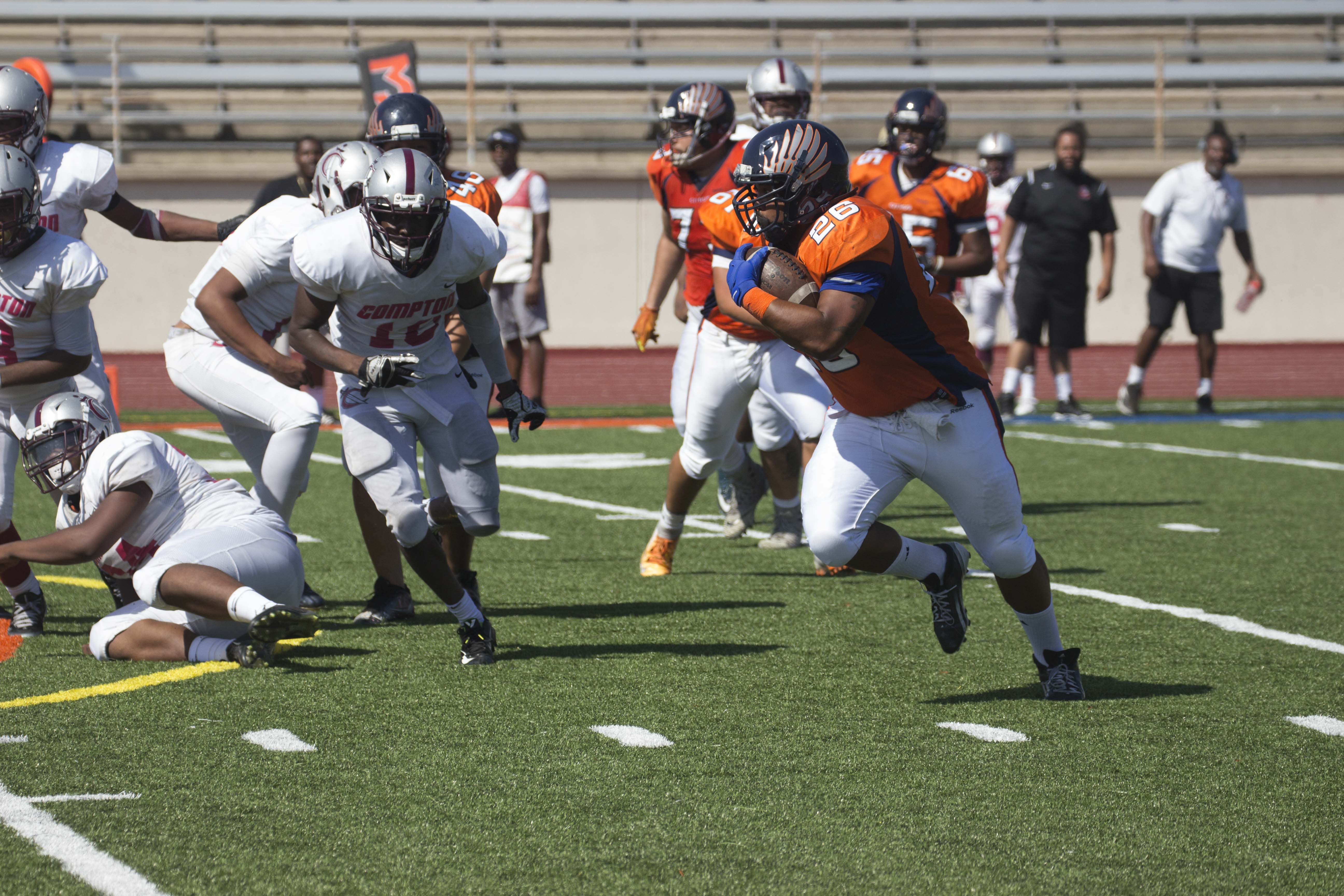 Gridiron Owls tie records in preseason blowout against Compton