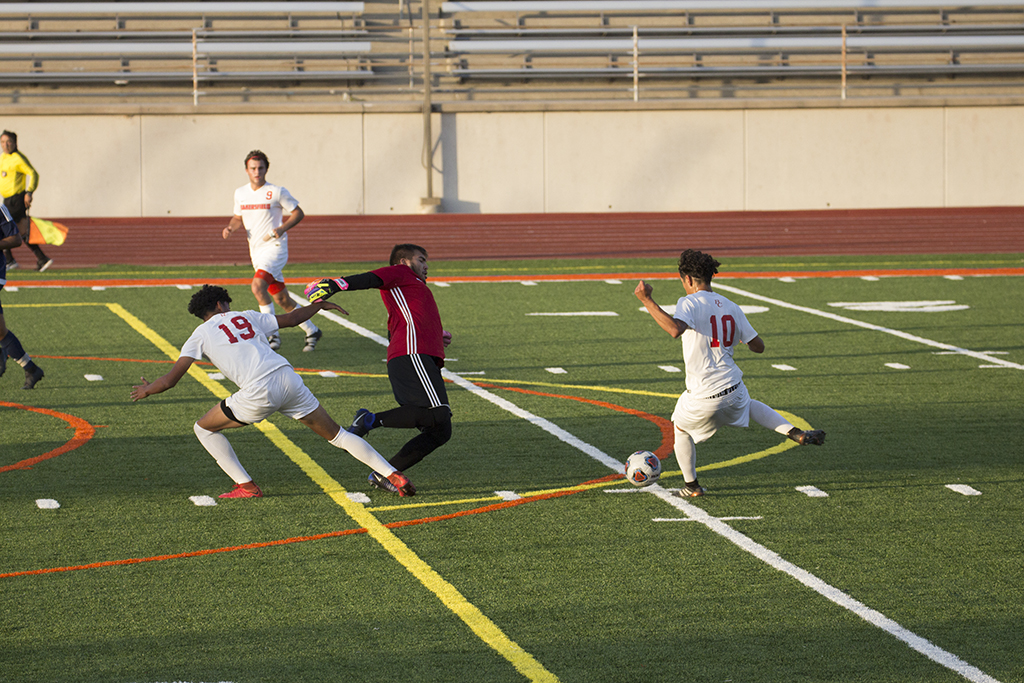 Citrus Men’s soccer ties conference leaders