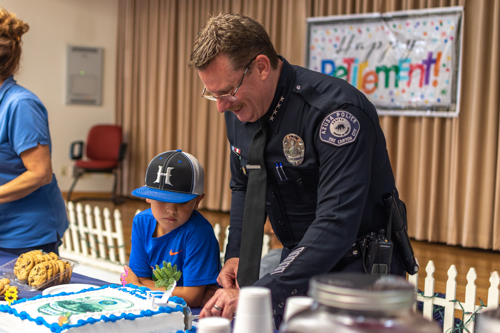 Azusa police chief retires