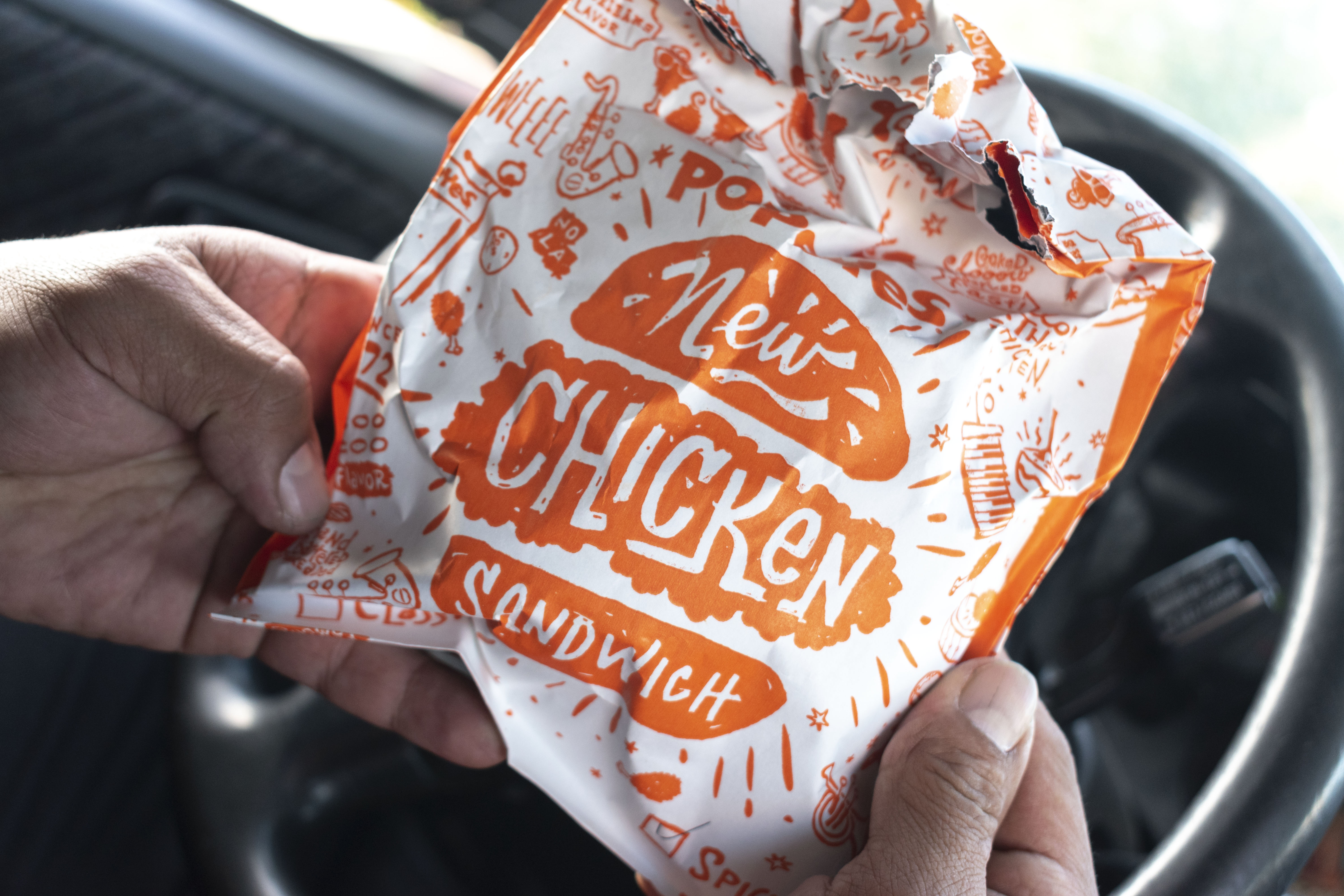 Rebel against Popeye’s chicken sandwich