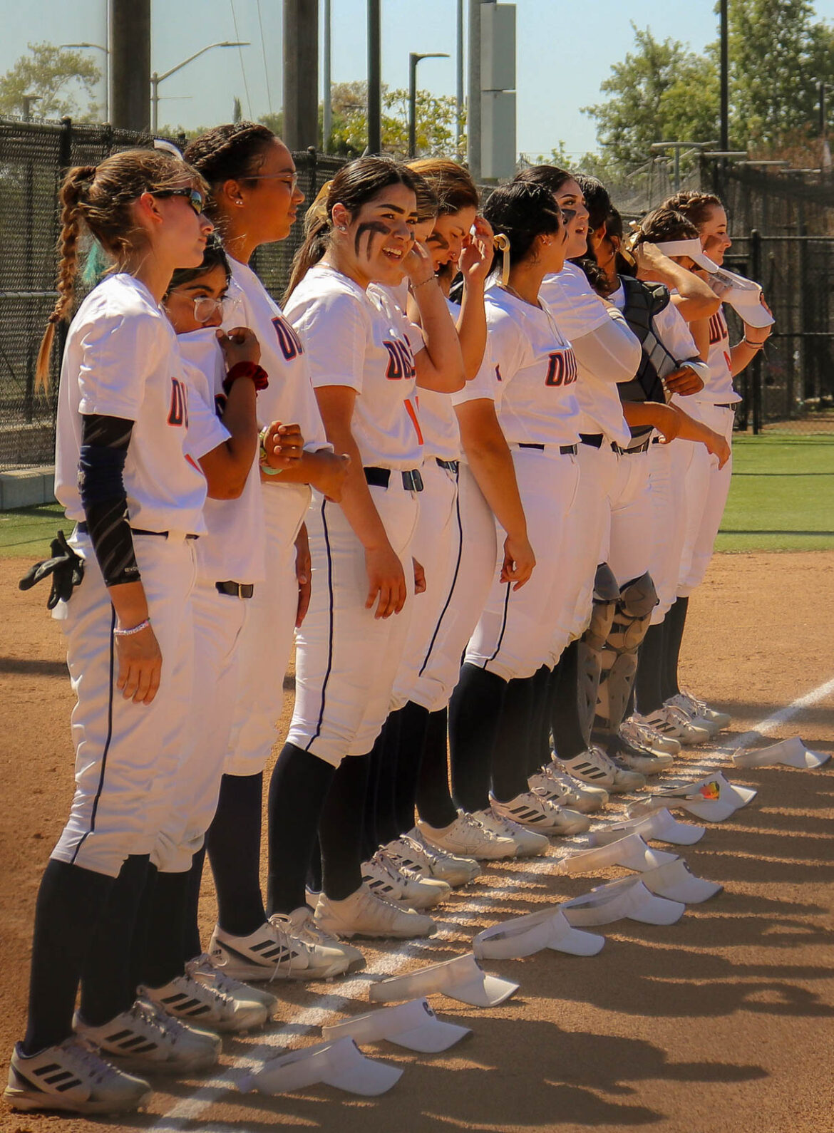 Owls Softball fights through bumps in the road