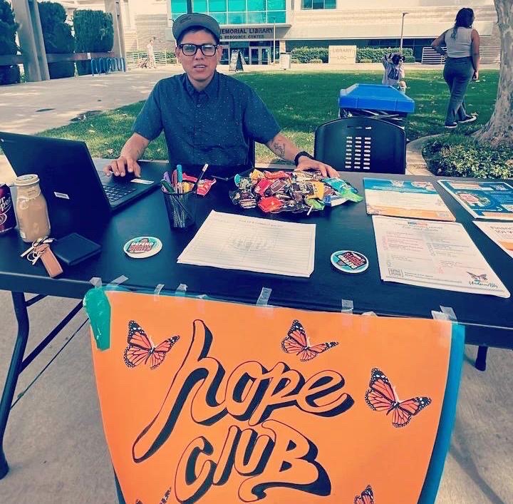 Hope Club helps undocumented students achieve full poential